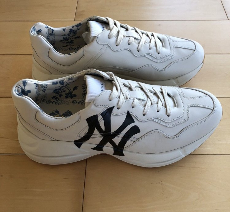 Gucci New York Yankees Rhyton Sneakers