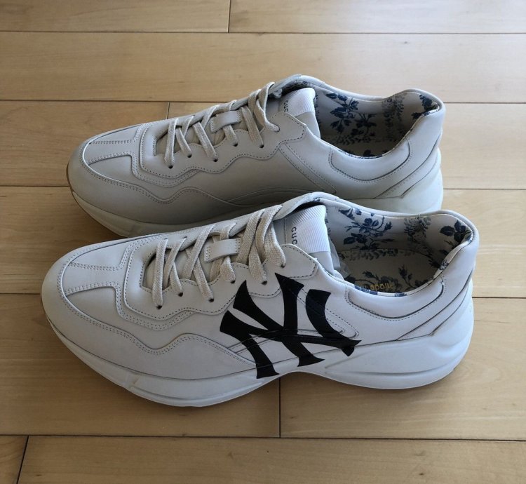 Gucci New York Yankees Rhyton Sneakers