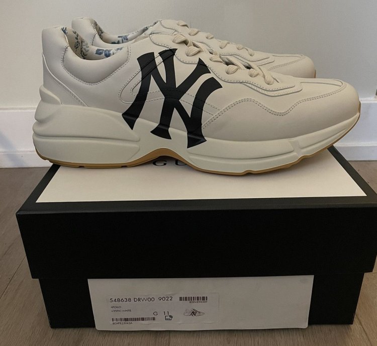 GUCCI NEW YORK YANKEES RHYTONS