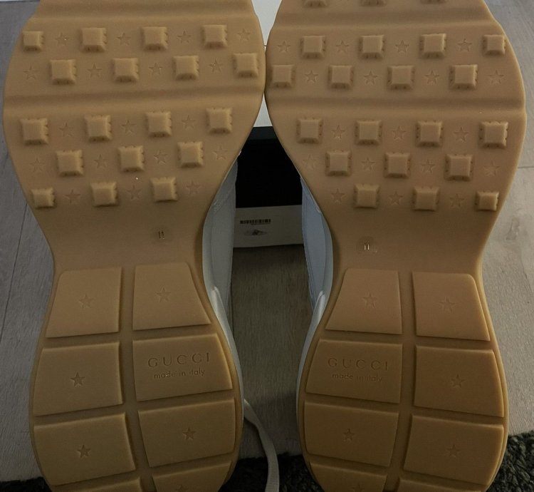 GUCCI NEW YORK YANKEES RHYTONS