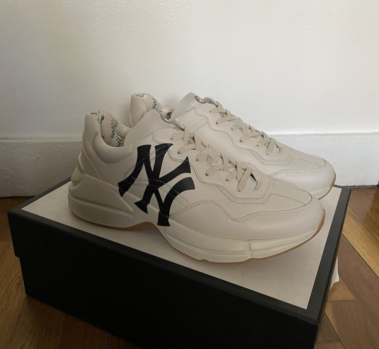 Gucci NY Yankees Rhyton Sneaker