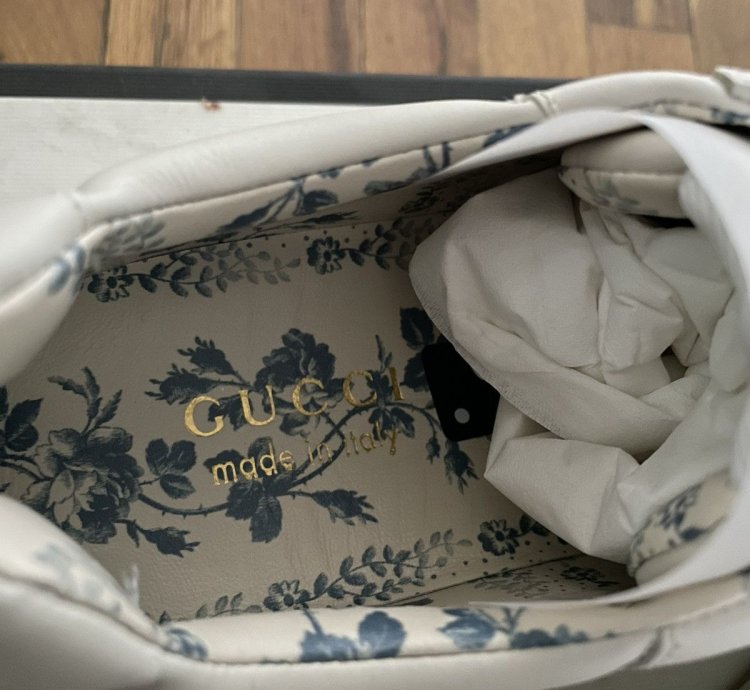 Gucci NY Yankees Rhyton Sneaker