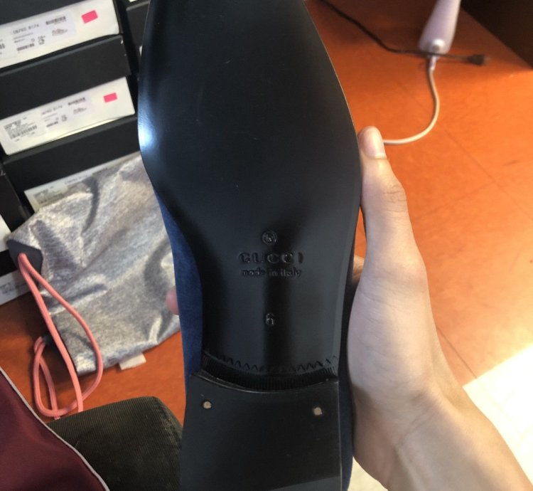 Gucci NY Yankees Velvet Loafers