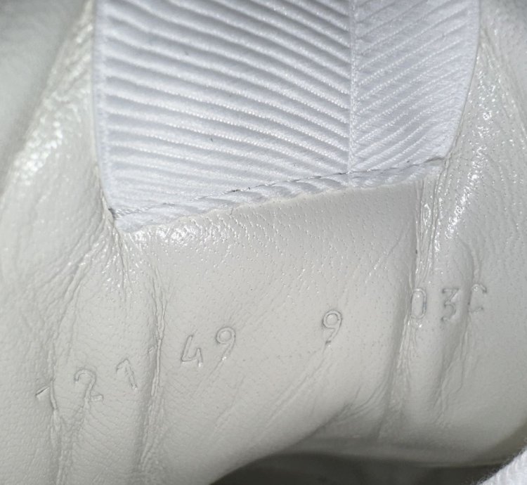 Gucci Oversized Rhyton Soft Calfskin Sneaker Size 10