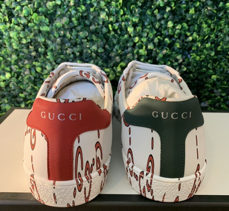 Gucci red white wavy monogram ace sneaker