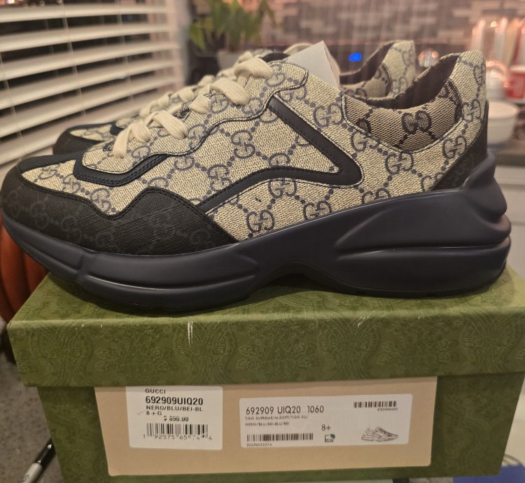 Gucci Rhython Blue Monogram Sz 8 5 Converts US Sz 9