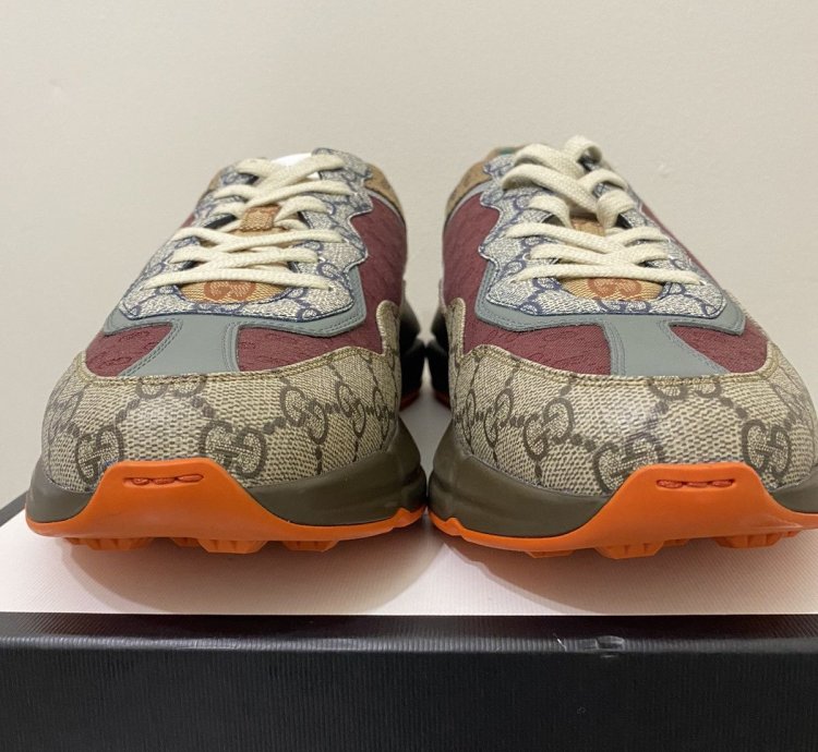 Gucci Rhyton bricks