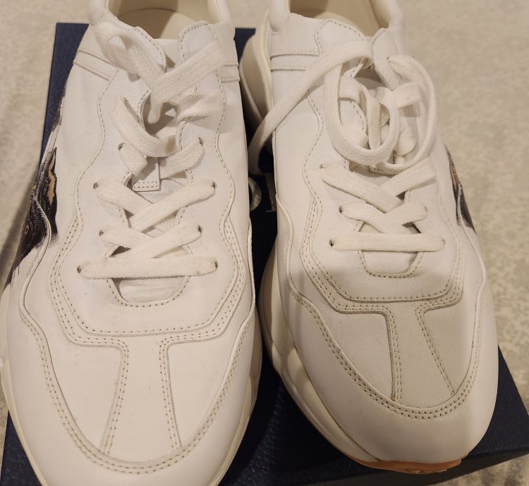 Gucci Rhyton Sneaker
