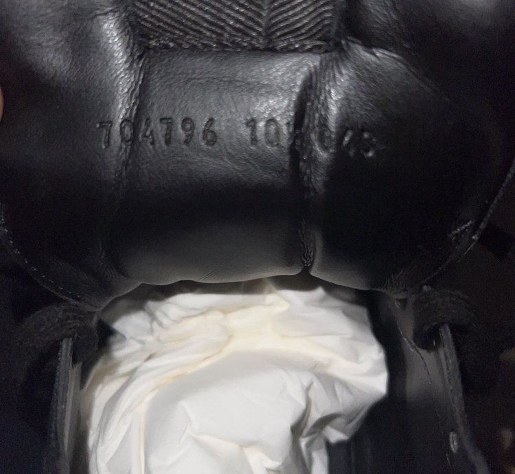 Gucci Rhyton Sneaker