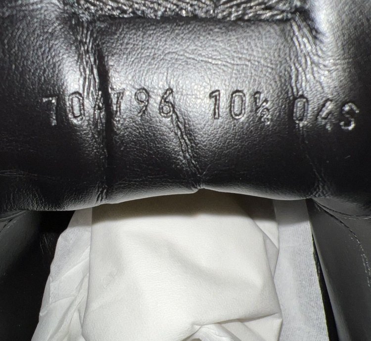 Gucci Rhyton Sneaker