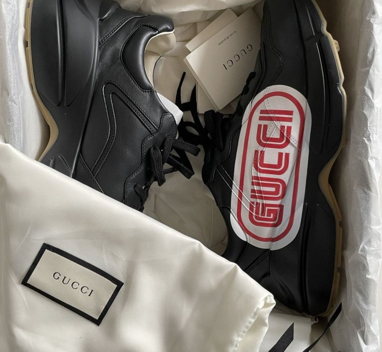 Gucci rhyton sneakers