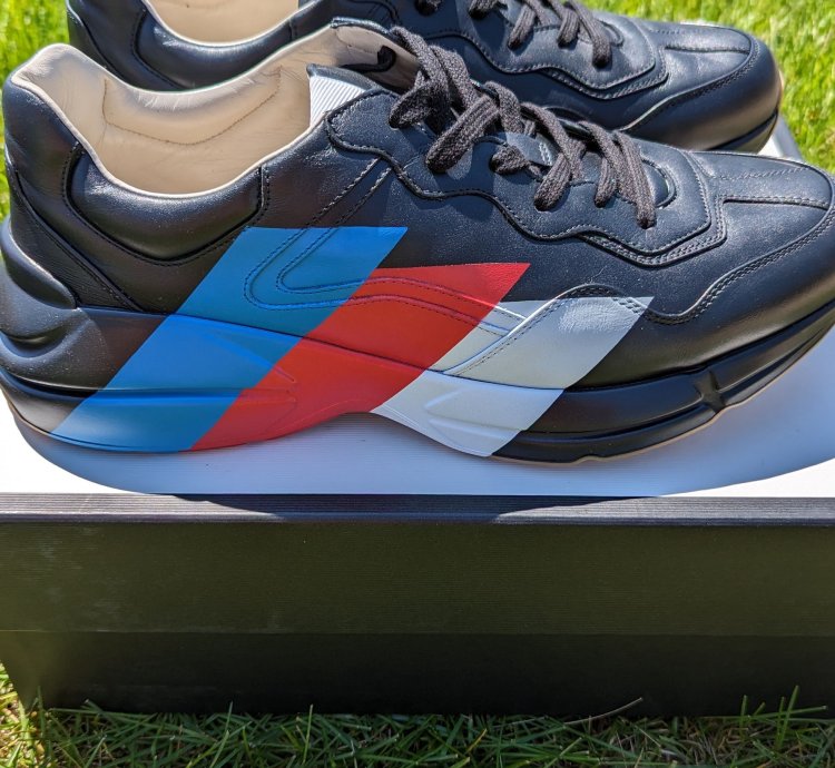 Gucci rhyton sneakers