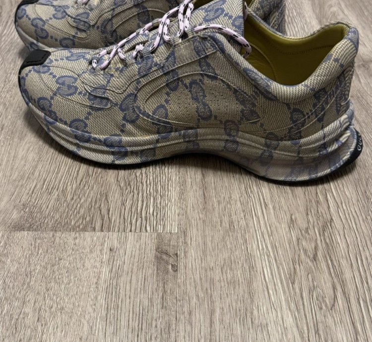 Gucci Run lace-up sneakers