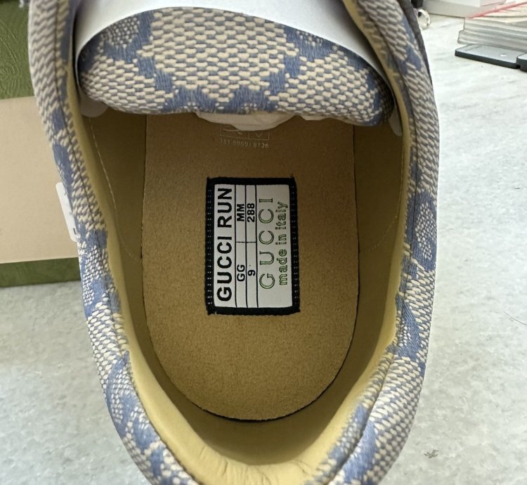 Gucci Run Sneaker all over print canvas monogram gg