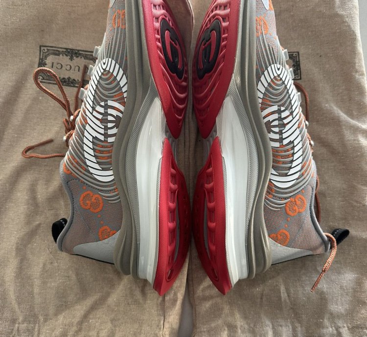 Gucci Run Sneakers