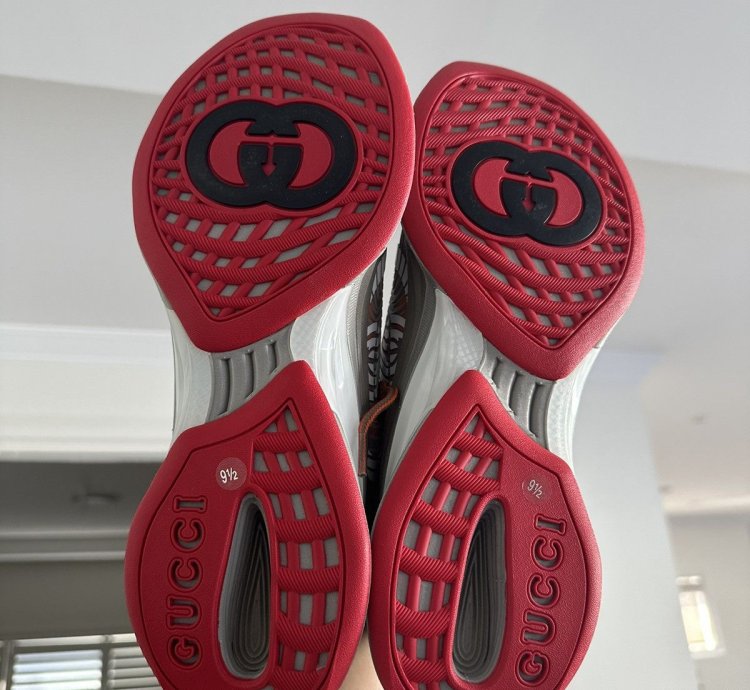 Gucci Run Sneakers