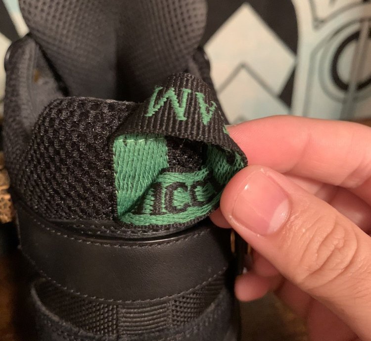 Gucci runway Flashtrek sneakers with removable crystals
