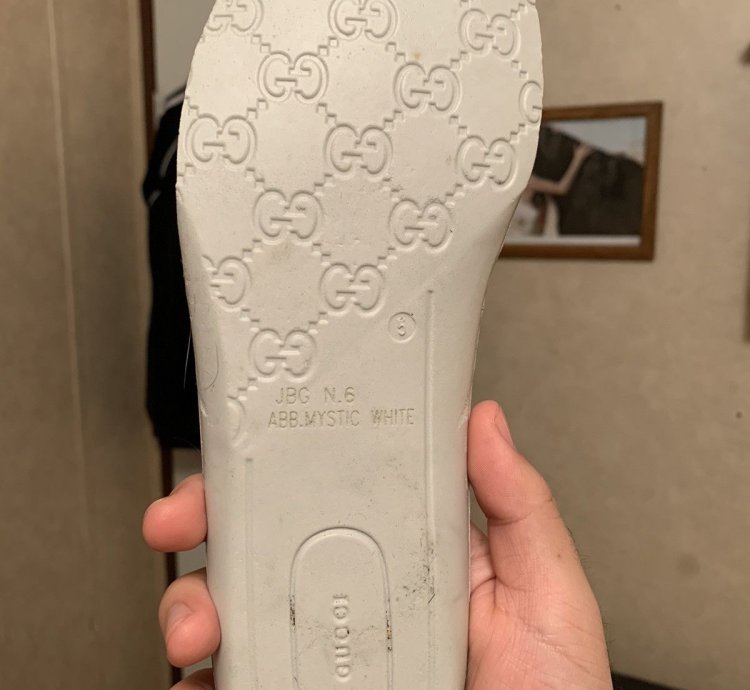 Gucci runway Flashtrek sneakers with removable crystals