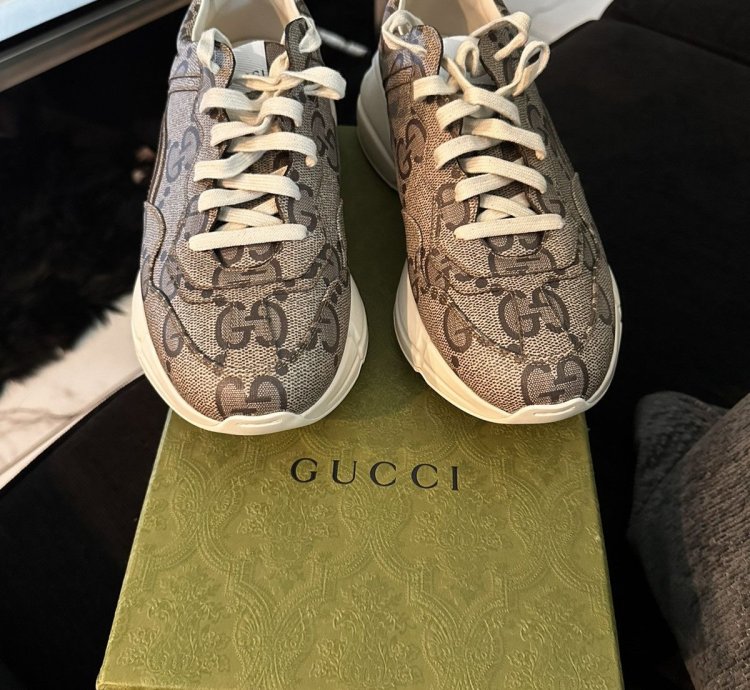 Gucci Rython 100 Beige