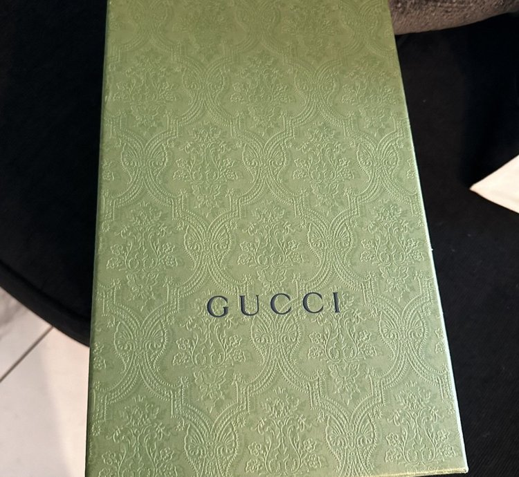 Gucci Rython 100 Beige