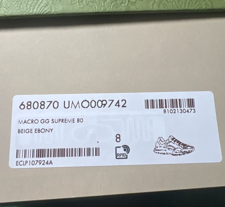 Gucci Rython 100 Beige Size 8