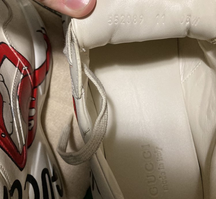 Gucci Rython Sneaker with Mouth Print
