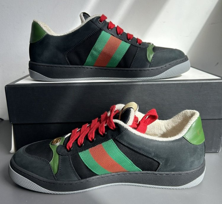 Gucci screener black