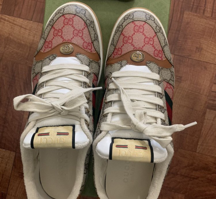 Gucci Screener GG Supreme