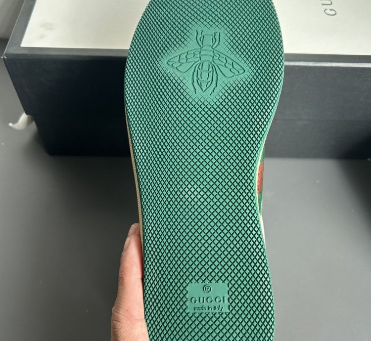 Gucci screener sneakers