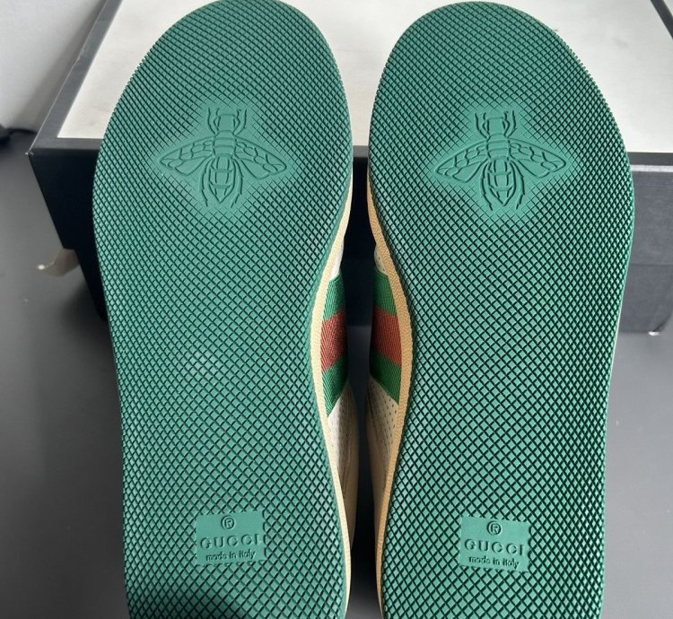 Gucci screener sneakers