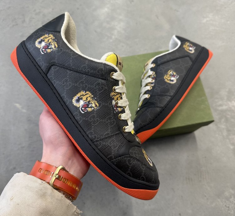Gucci Screener Tiger Shoes Black