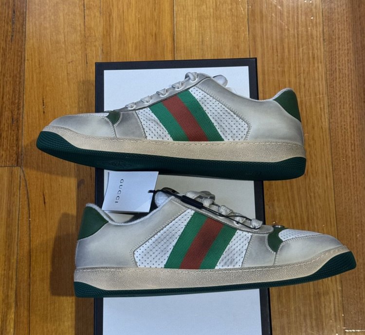 Gucci Screener Vintage Leather Low Top Sneakers White Beige