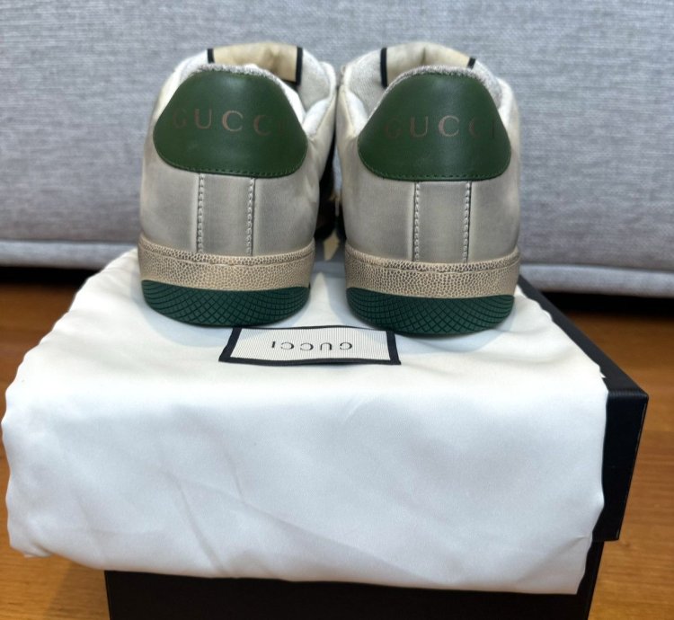 Gucci Screener Vintage Leather Low Top Sneakers White Beige