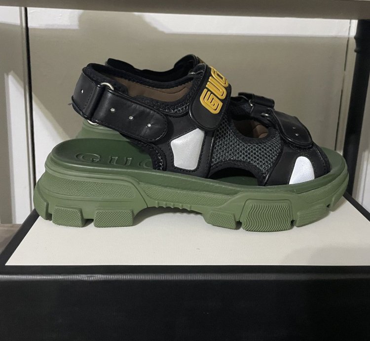Gucci SEGA Logo Sandals