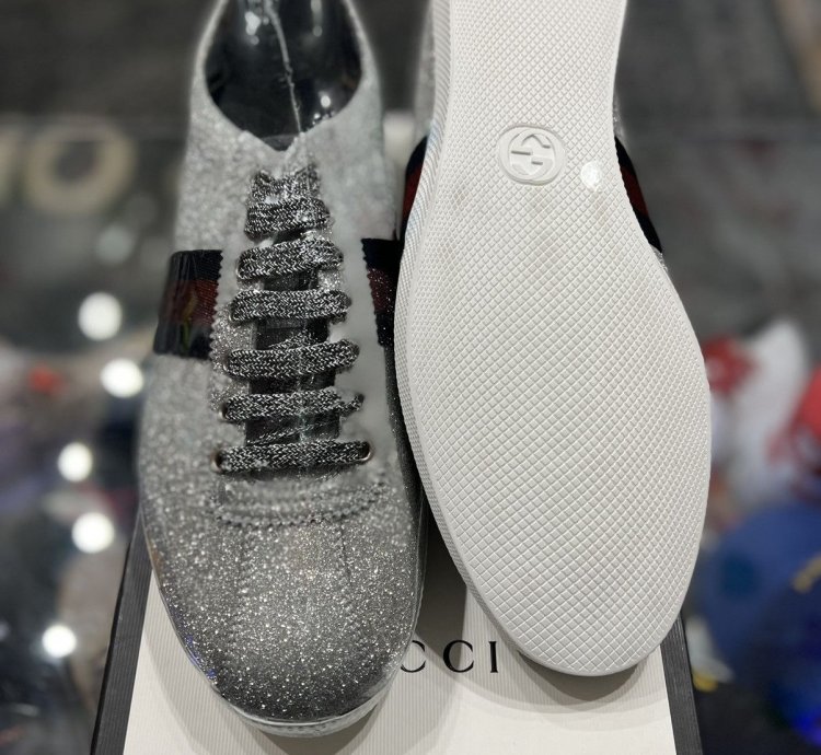 Gucci Silver Glitter Ace