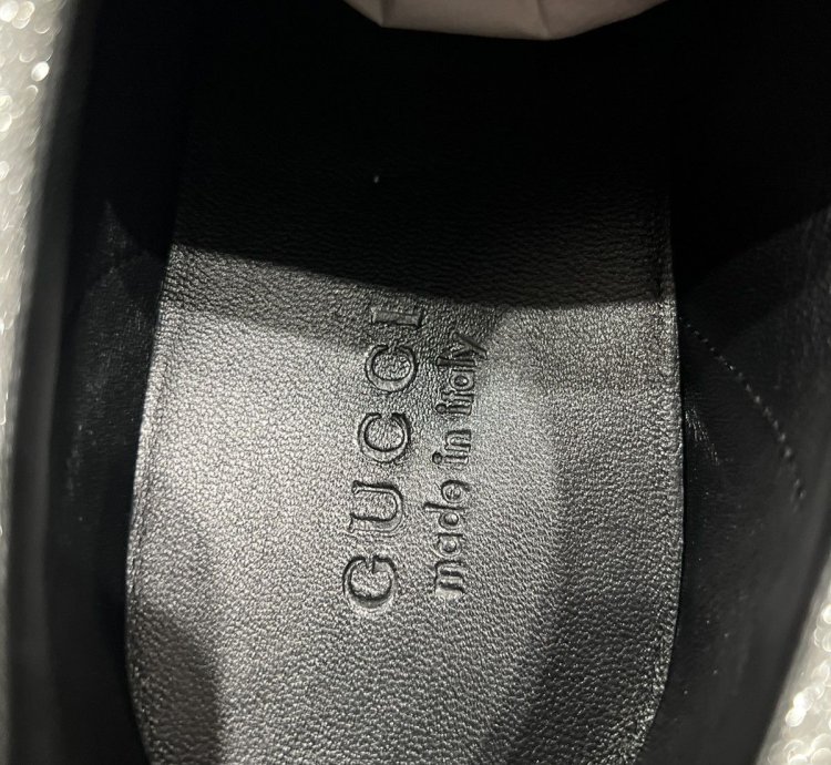 Gucci Silver Glitter Ace