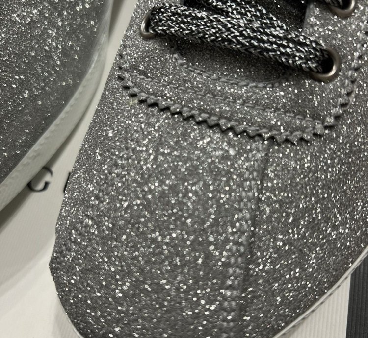 Gucci Silver Glitter Ace
