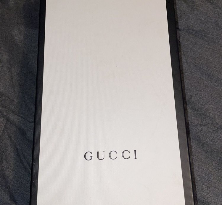Gucci Sliver Glitter