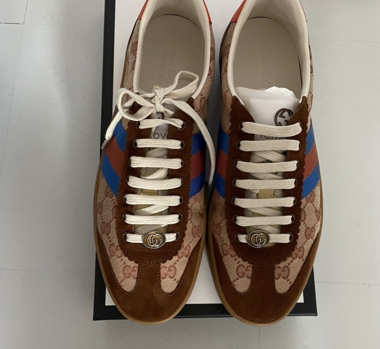 Gucci sneakers