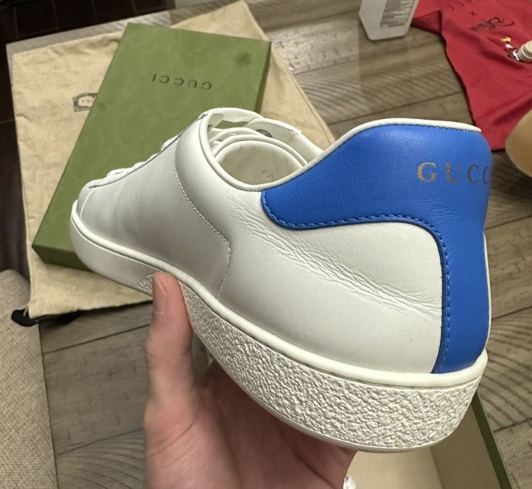 Gucci sneakers