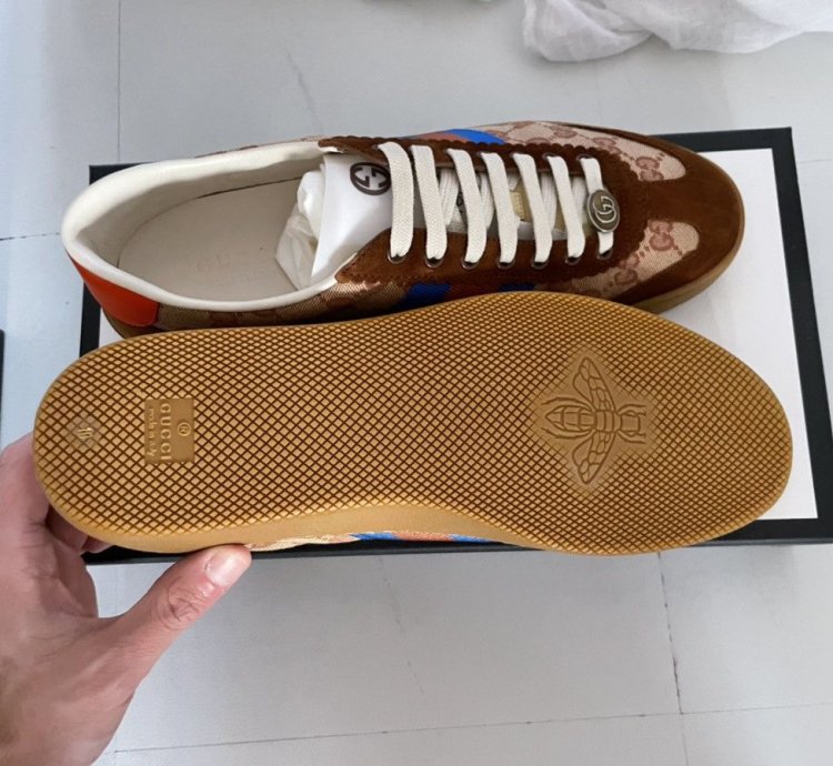Gucci sneakers