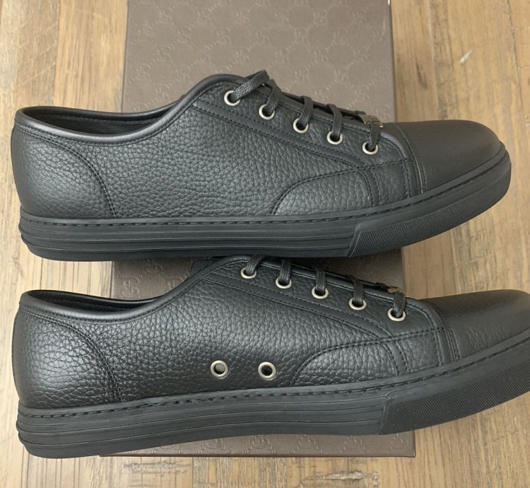 Gucci sneakers