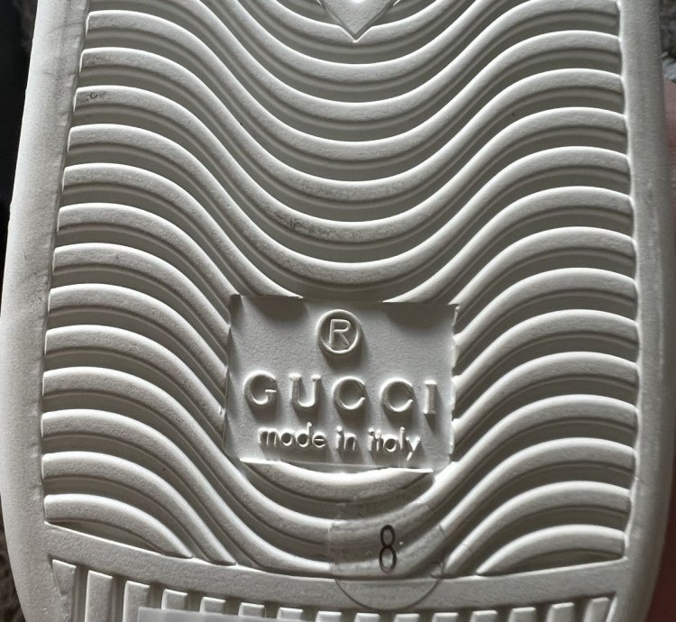 Gucci stars and bees logo ace aces sneakers low top new box