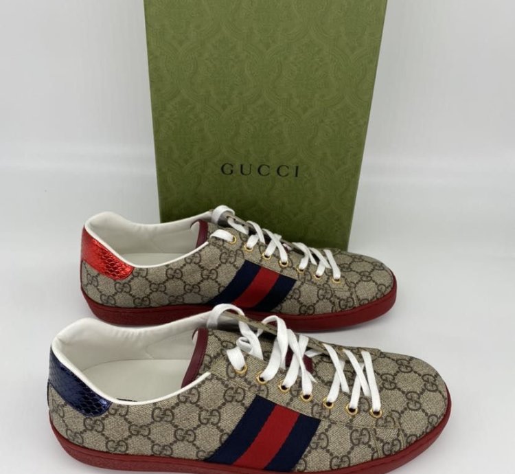 Gucci Supreme GG Ace Sneakers