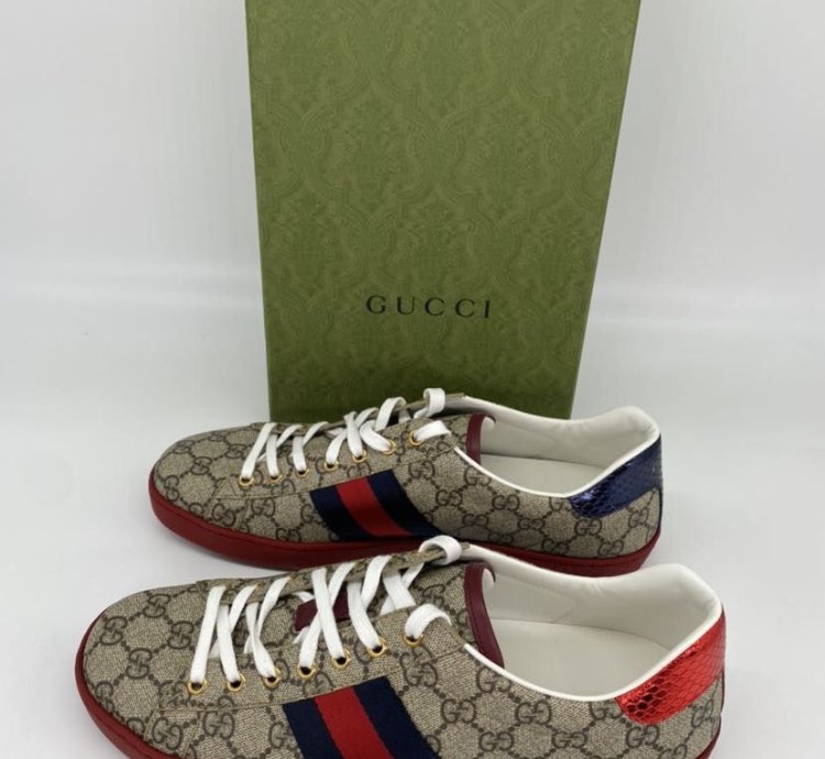 Gucci Supreme GG Ace Sneakers