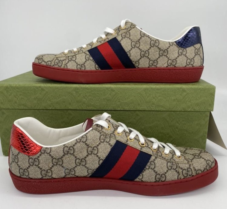 Gucci Supreme GG Ace Sneakers