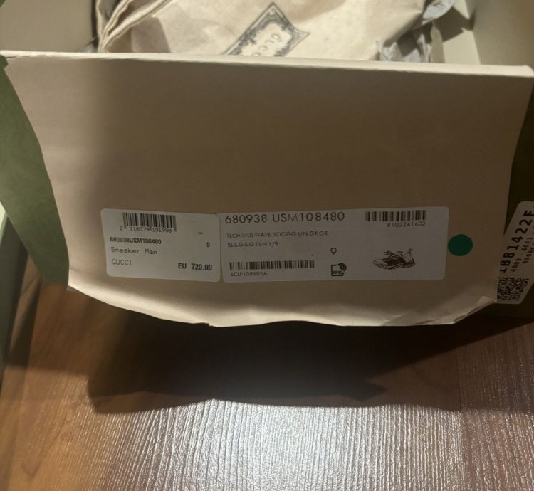 Gucci Technical Knit Run Sneakers