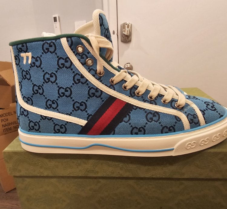 Gucci Tennis 1977 High Top Turquoise Navy Logo Monogram Sz 9