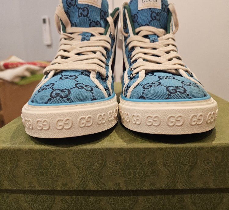 Gucci Tennis 1977 High Top Turquoise Navy Logo Monogram Sz 9