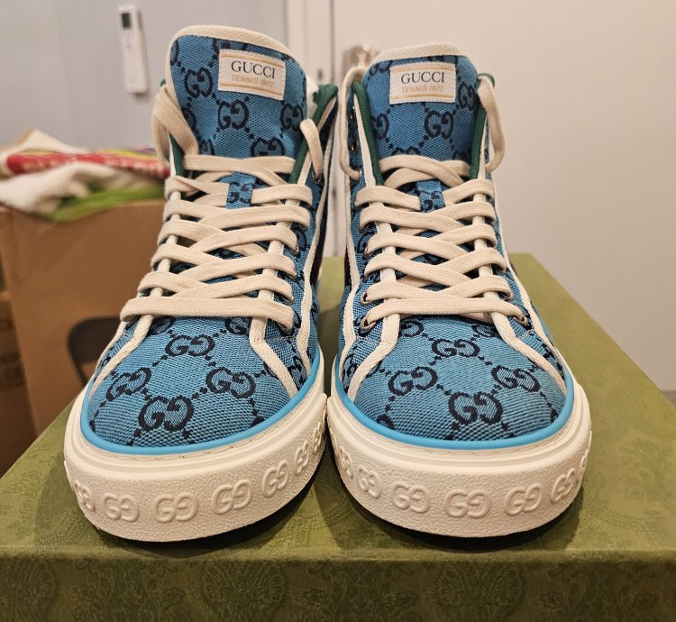 Gucci Tennis 1977 High Top Turquoise Navy Logo Monogram Sz 9